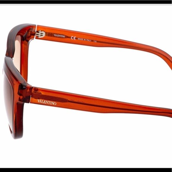 Valentino 57mm sunglasses - Picture 6 of 6